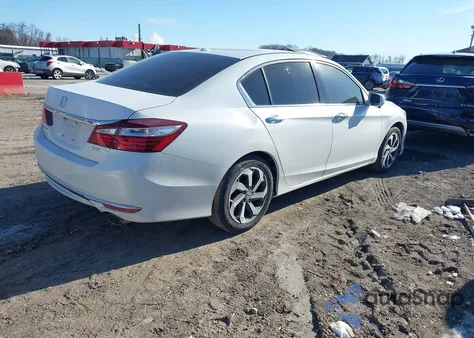 2017 Honda Accord Ex-L V6 z USA, uszkodzony, nr VIN 1HGCR3F06HA006341